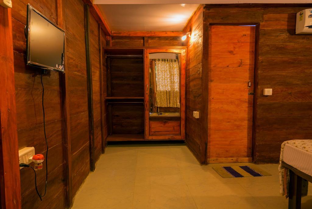 Sunway Cottages Мандрем Екстер'єр фото