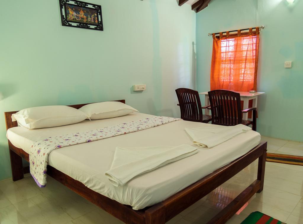 Sunway Cottages Мандрем Екстер'єр фото