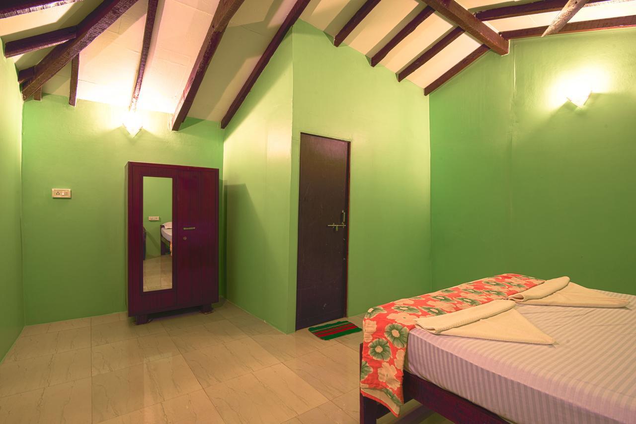 Sunway Cottages Мандрем Екстер'єр фото