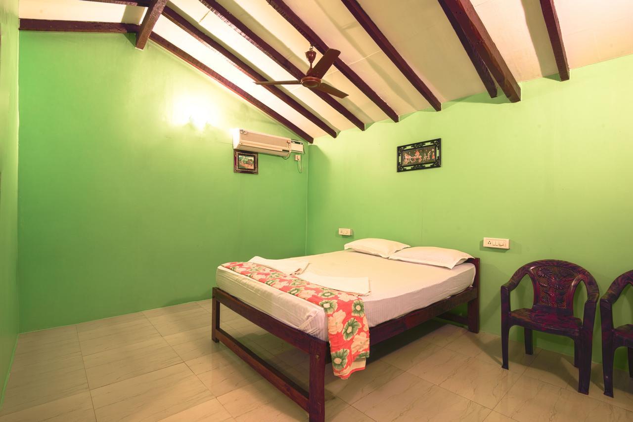 Sunway Cottages Мандрем Екстер'єр фото